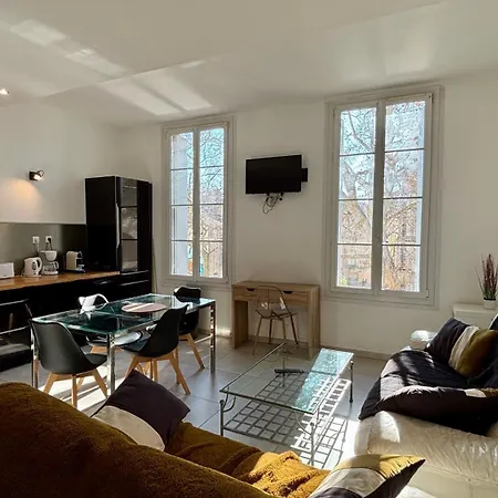 3 Pieces Au Coeur Du Vieux Appartement