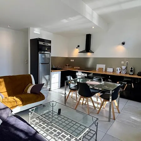 3 Pieces Au Coeur Du Vieux Montpellier